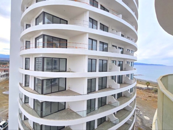 Квартира 1+1 на берегу моря в COASTAL HEAVEN в Газиверен 