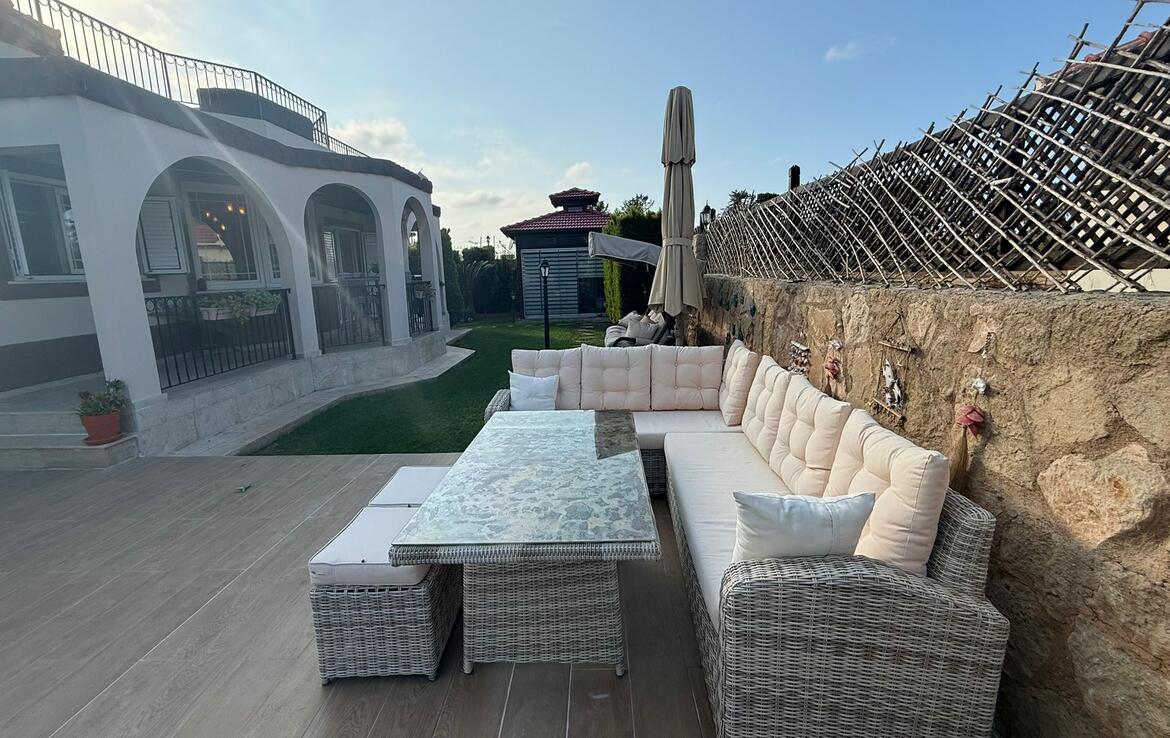 Невероятно красивое бунгало 3+2 в Каршияке