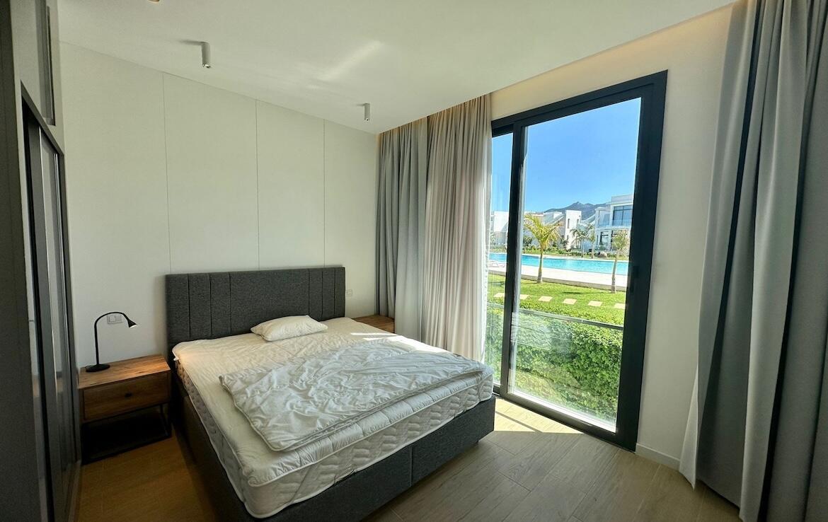 Апартаменты 2+1 на берегу моря в комплексе The Resort