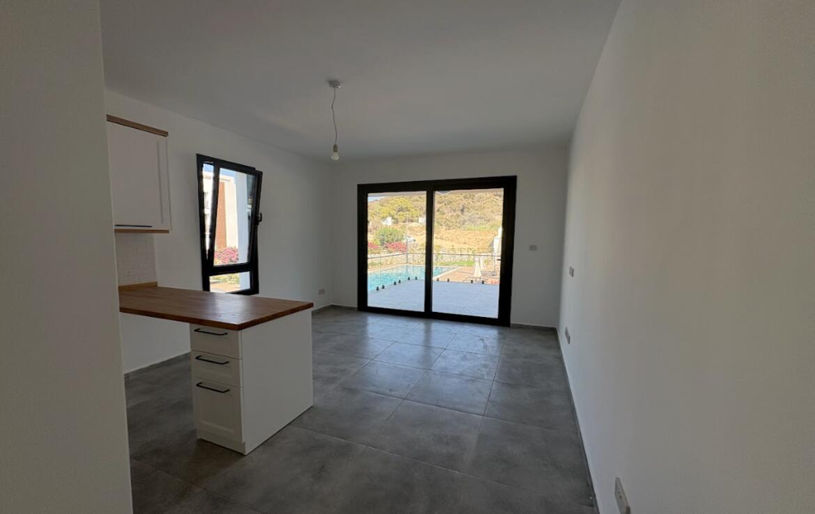 Апартаменты в комплексе Lanai Homes возле моря